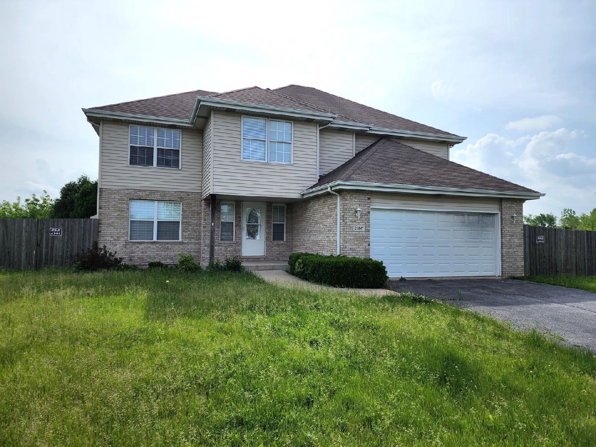 Homes & Condos & Townhomes Sold Highlands Monee Illinois, 25847 Lincoln
