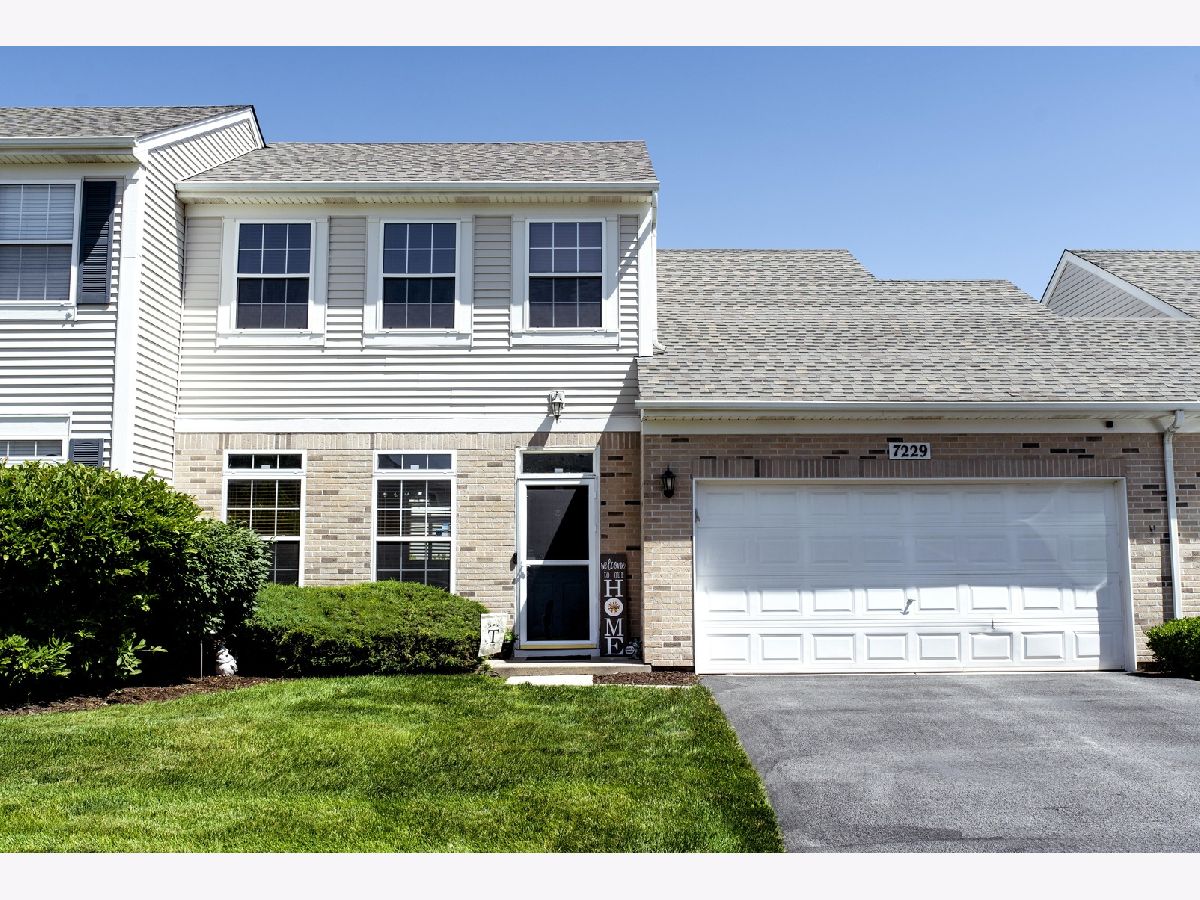 Homes & Townhomes Sold Kendall Ridge Plainfield Illinois, 7229 Manchester