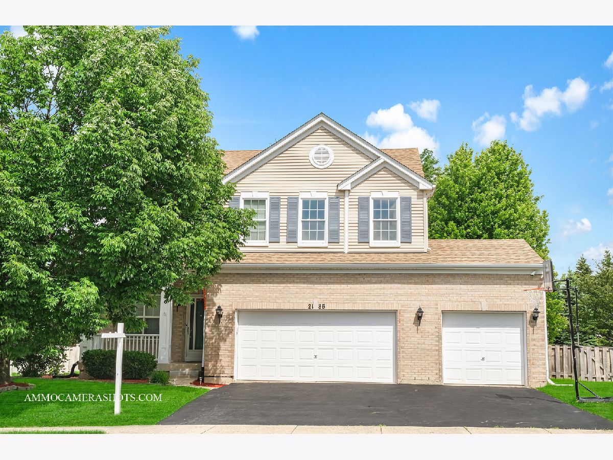 Townhomes & Condos & Homes Sold Grand Pointe Trails Aurora Illinois, 2186 Grand Pointe