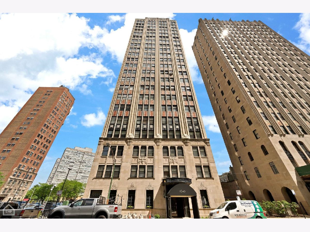 Condominiums Sold The Narragansett Chicago Illinois, 1640 50th