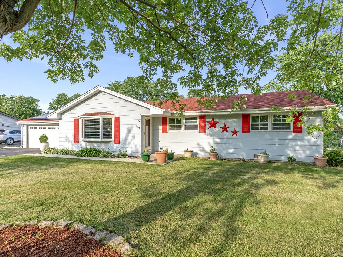 Homes Sold Crystal Lawns Addition Joliet Illinois, 2416 Hel Mar