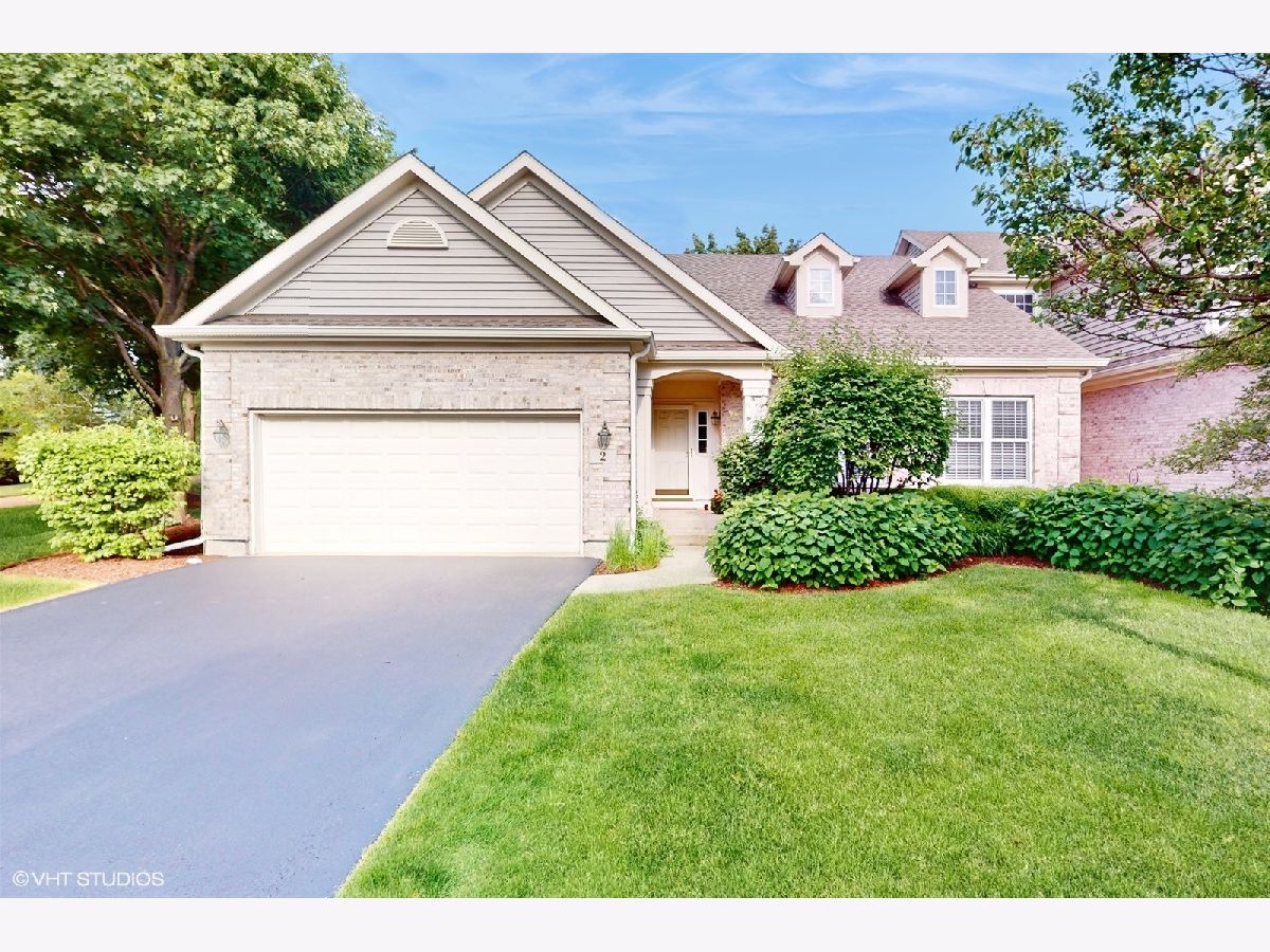 Townhomes Sold Boulder Ridge West Villa Lake In The Hills Illinois, 2 Juniper