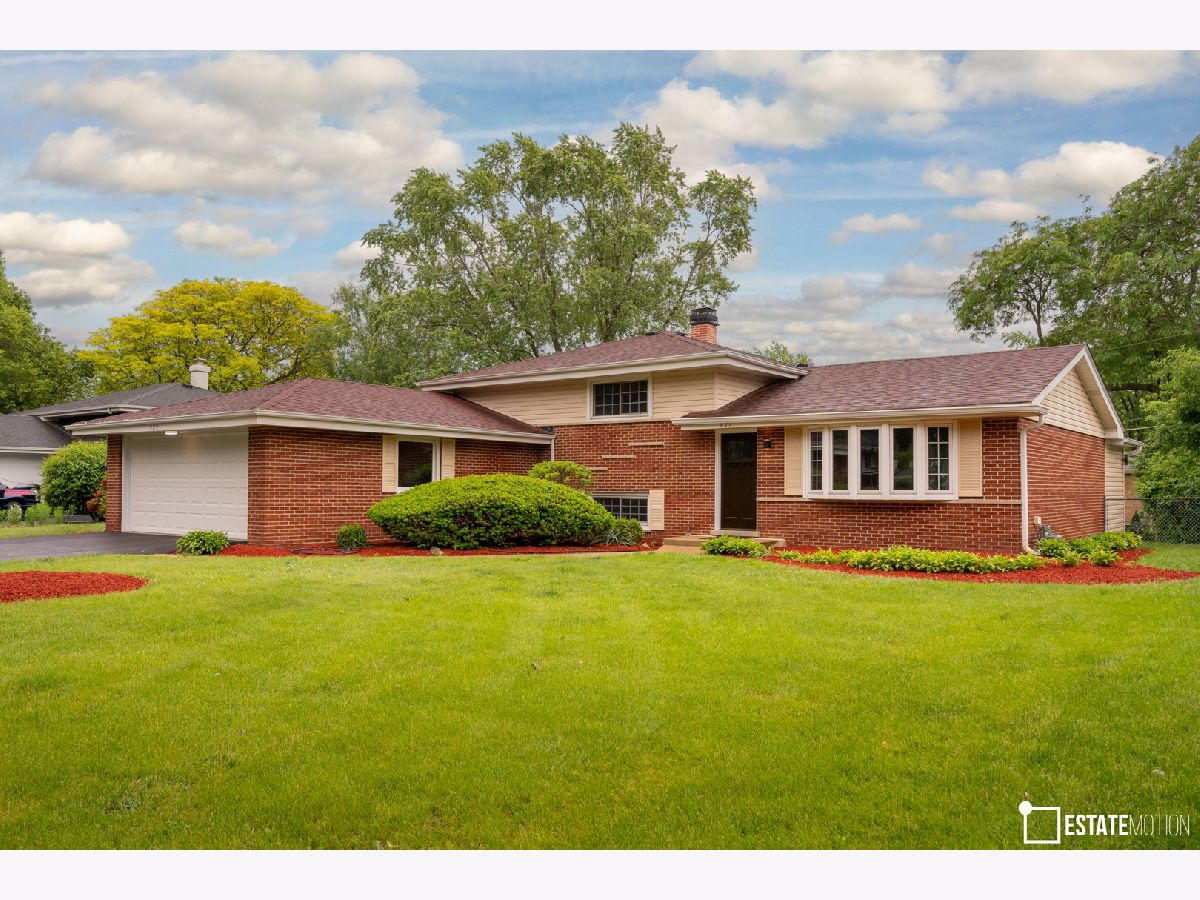 Homes Sold Pinehurst Manor Palatine Illinois, 927 Holly