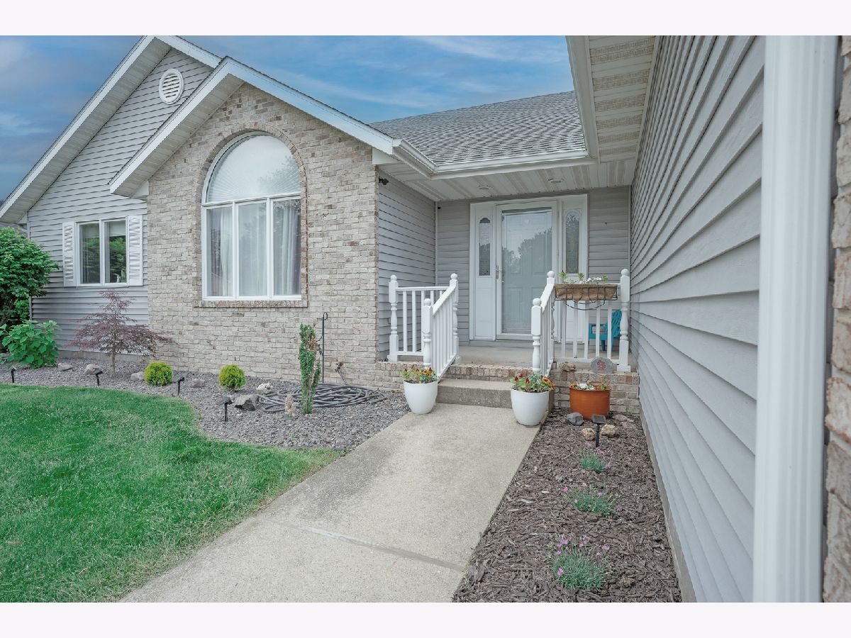  Sold Springfield Illinois, 2013 Monterey