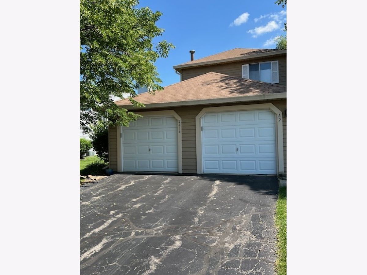 Condos & Townhomes & Homes Sold Villages Of Woodridge Woodridge Illinois, 2416 Danbury