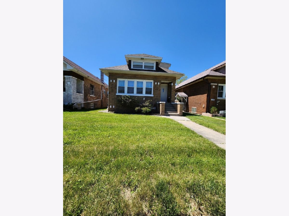  Rented Bellwood Illinois, 130 Bellwood
