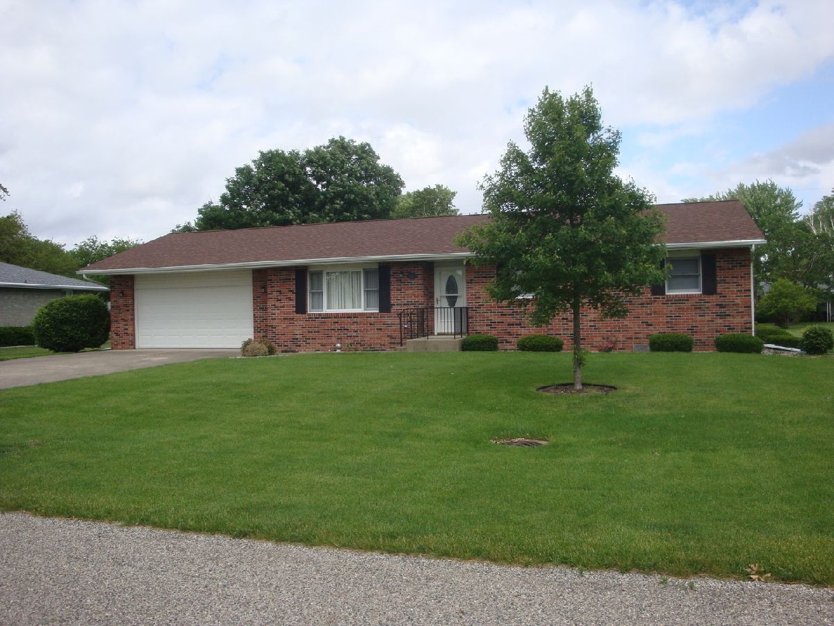  Sold Cissna Park Illinois, 429 Fourth