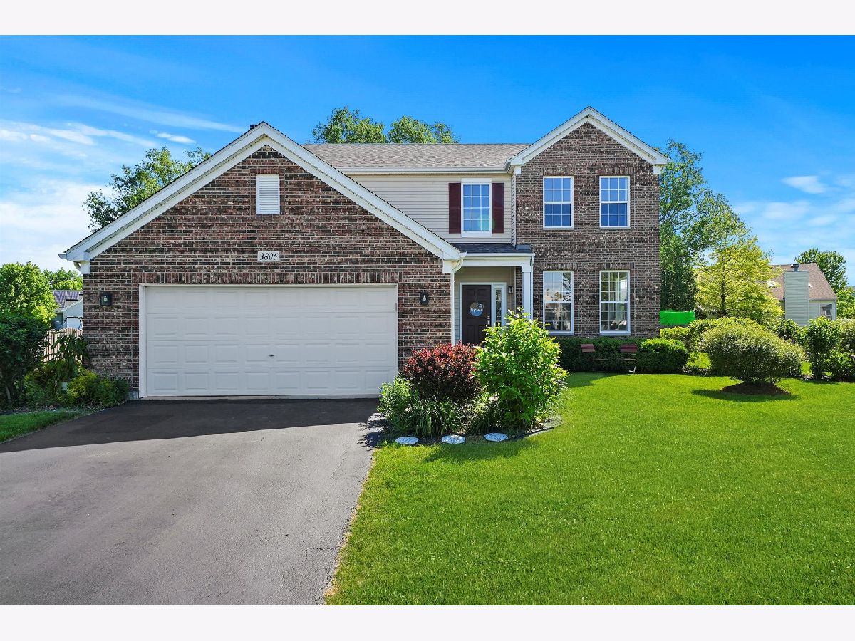 Homes & Townhomes Sold Old Renwick Trail Joliet Illinois, 3806 Indian Head