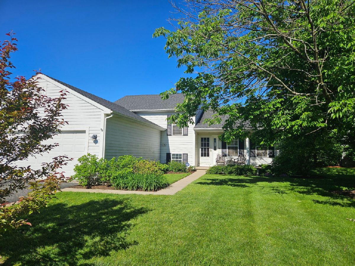 Homes Sold Sweetwater Mills Lake Villa Illinois, 2138 Millstone