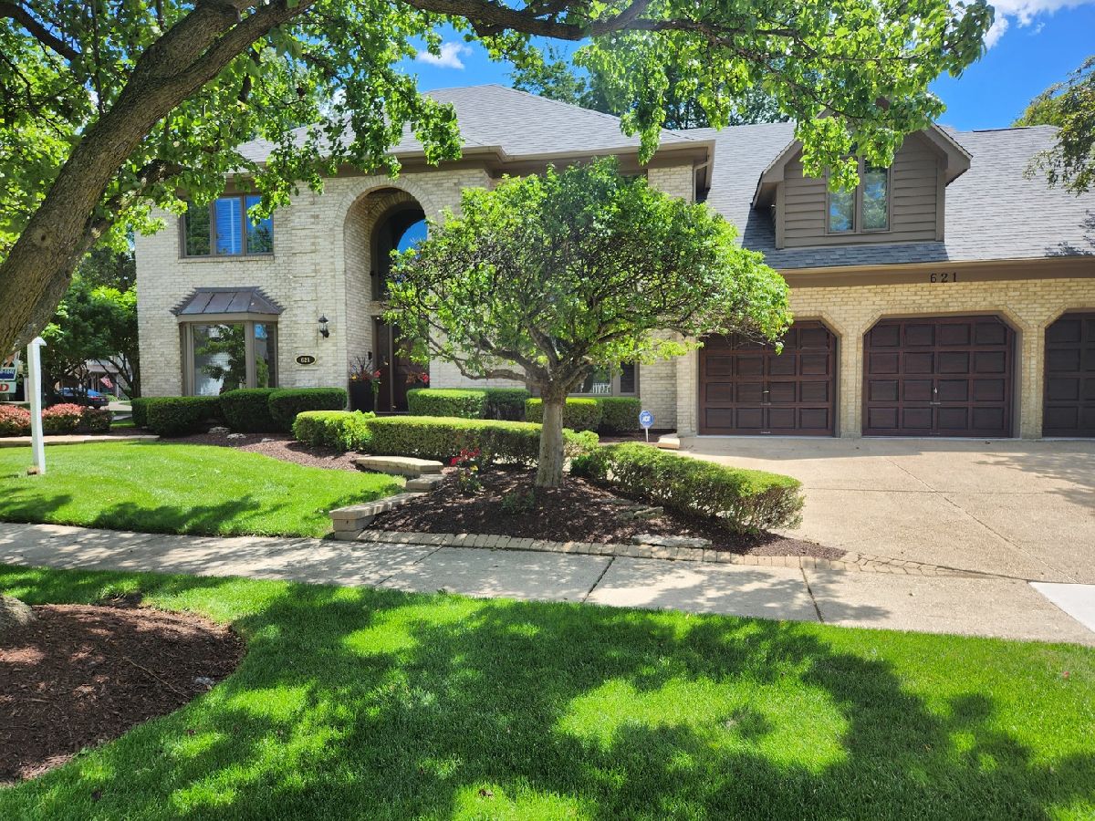 Homes Sold Charles Place Naperville Illinois, 621 Balmoral