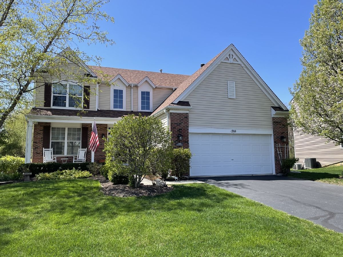 Homes Sold Neuberry Ridge Lockport Illinois, 17862 Hedgewood