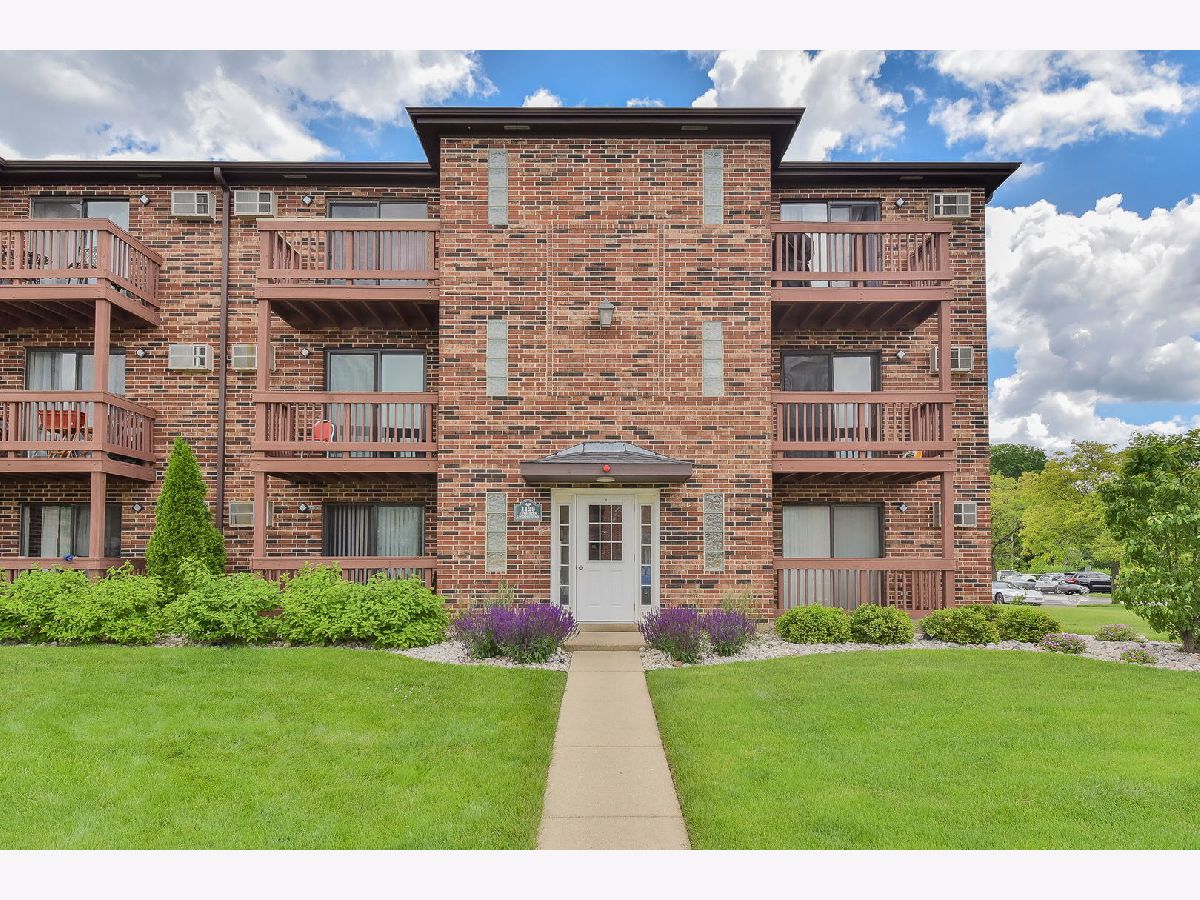 Condominiums Sold Evergreen Condominiums Glendale Heights Illinois, 1129 Cedar