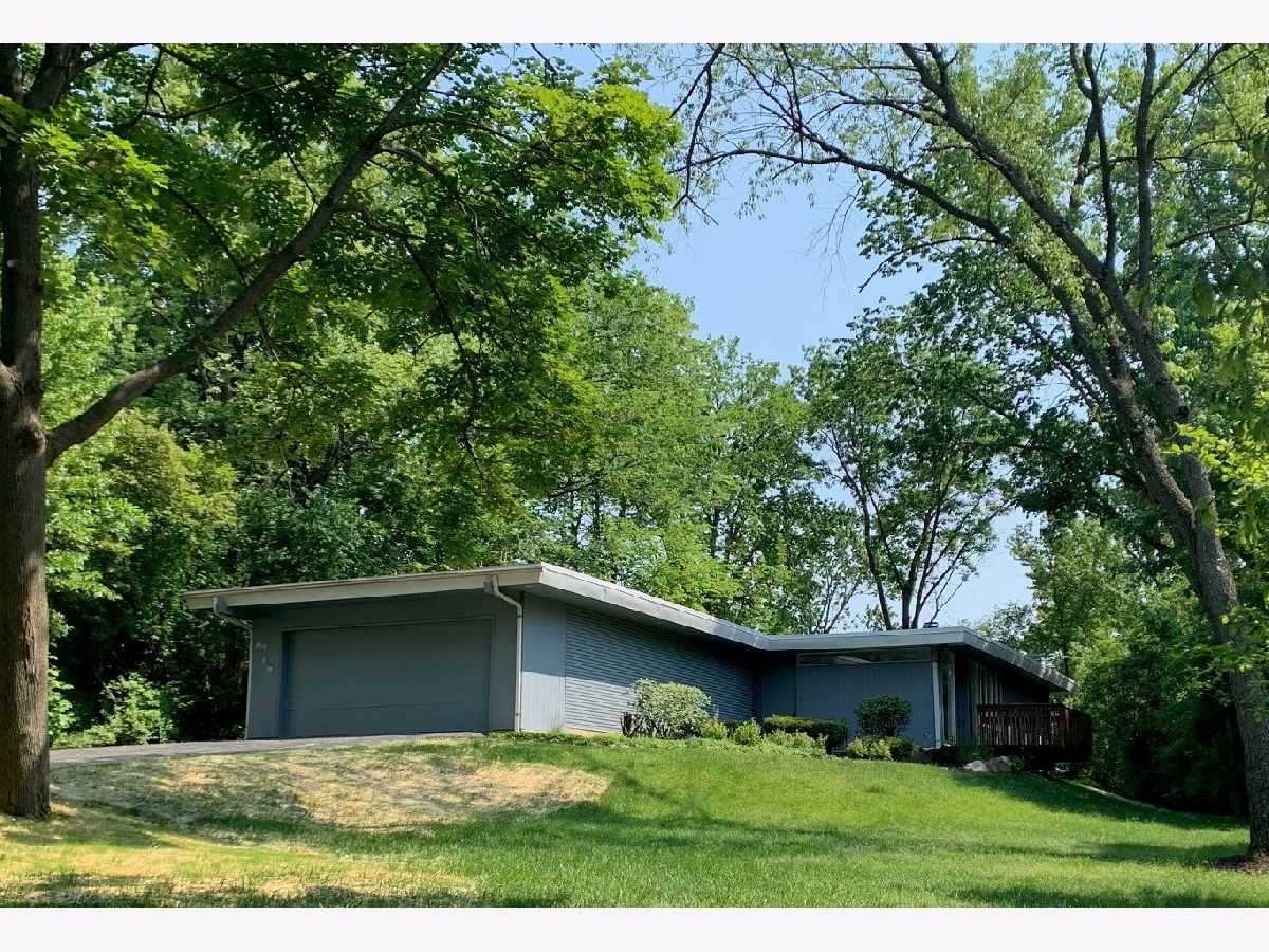 Homes Rented Whispering Oaks Lake Forest Illinois, 715 Longwood