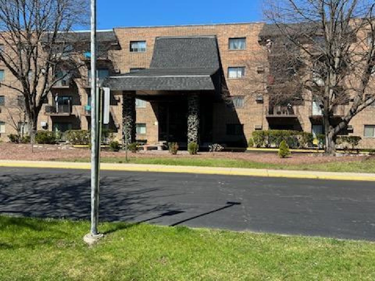 Condominiums Sold Chateau Mill Addison Illinois, 239 Mill