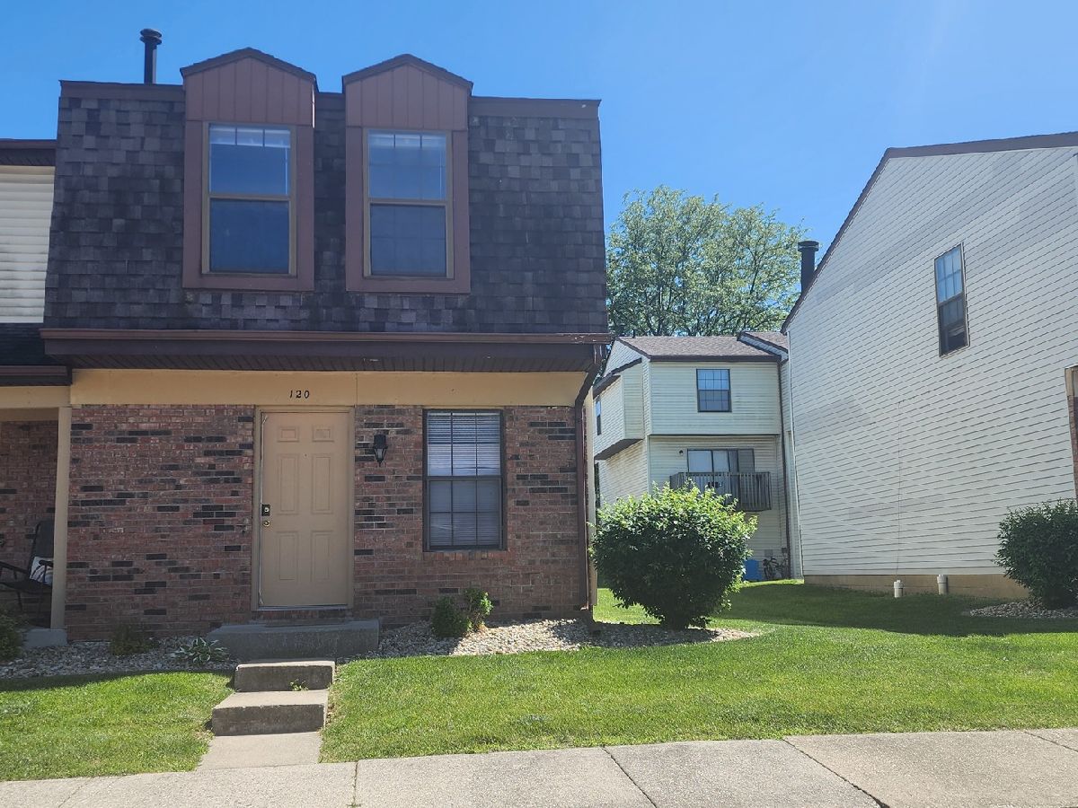 Condos & Townhomes Sold Woodridge Townhomes Normal Illinois, 700 Adelaide