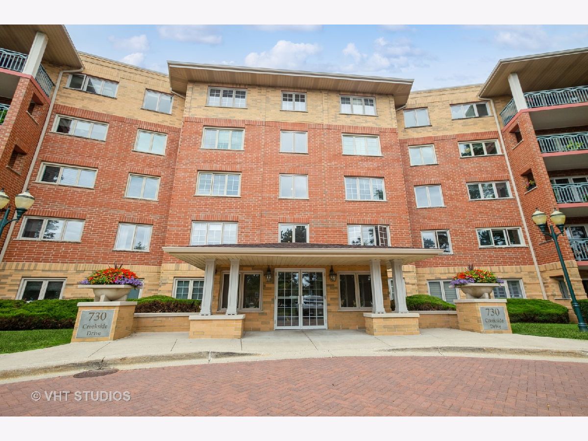 Condominiums Sold Creekside Mount Prospect Illinois, 730 Creekside