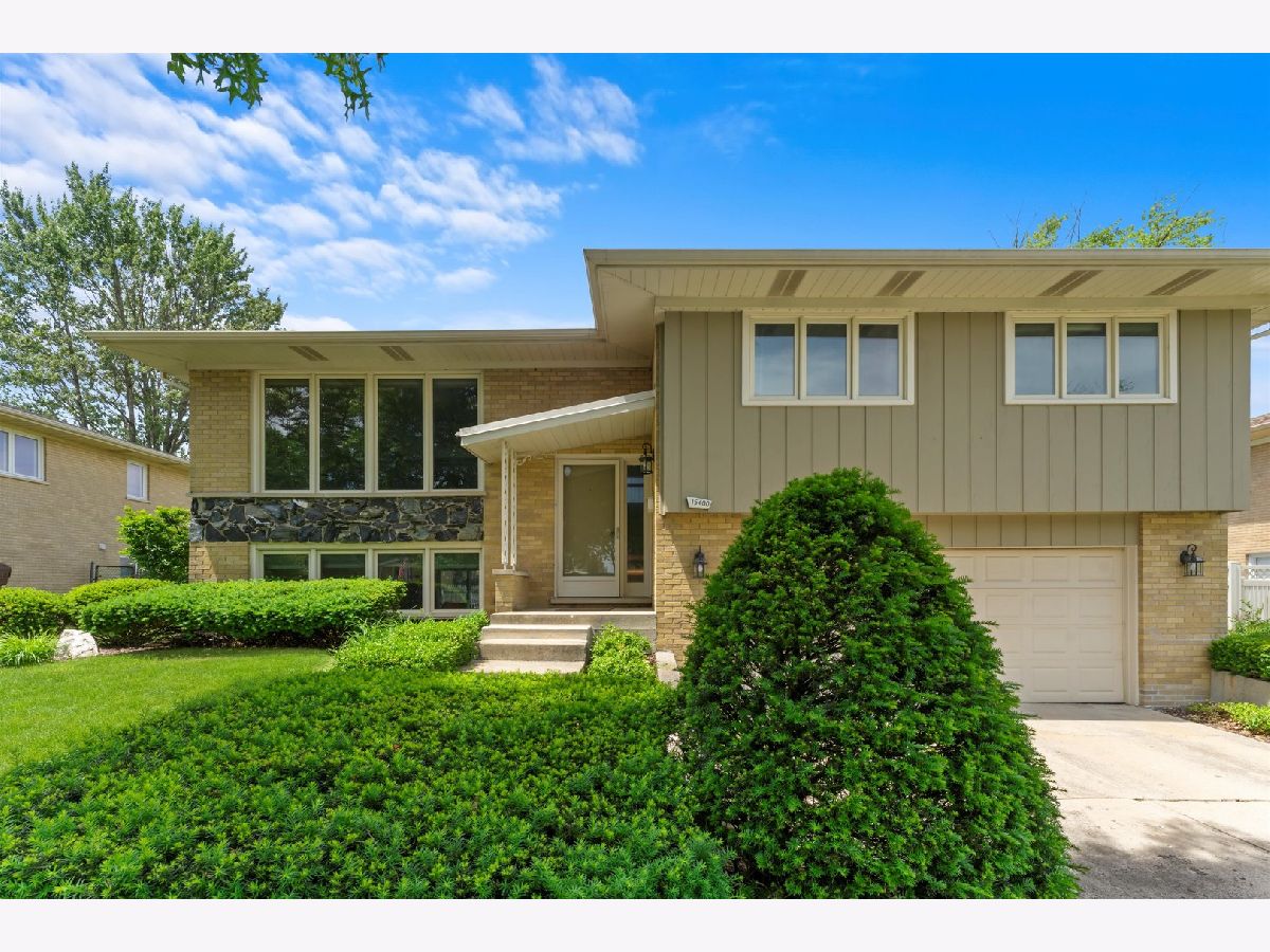 Homes Sold Forestview Hills Oak Forest Illinois, 15400 Hickory