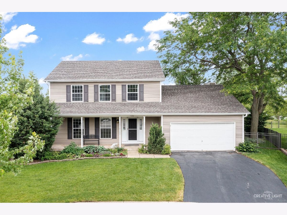 Homes Sold Kensington Lakes Aurora Illinois, 1560 Colorado