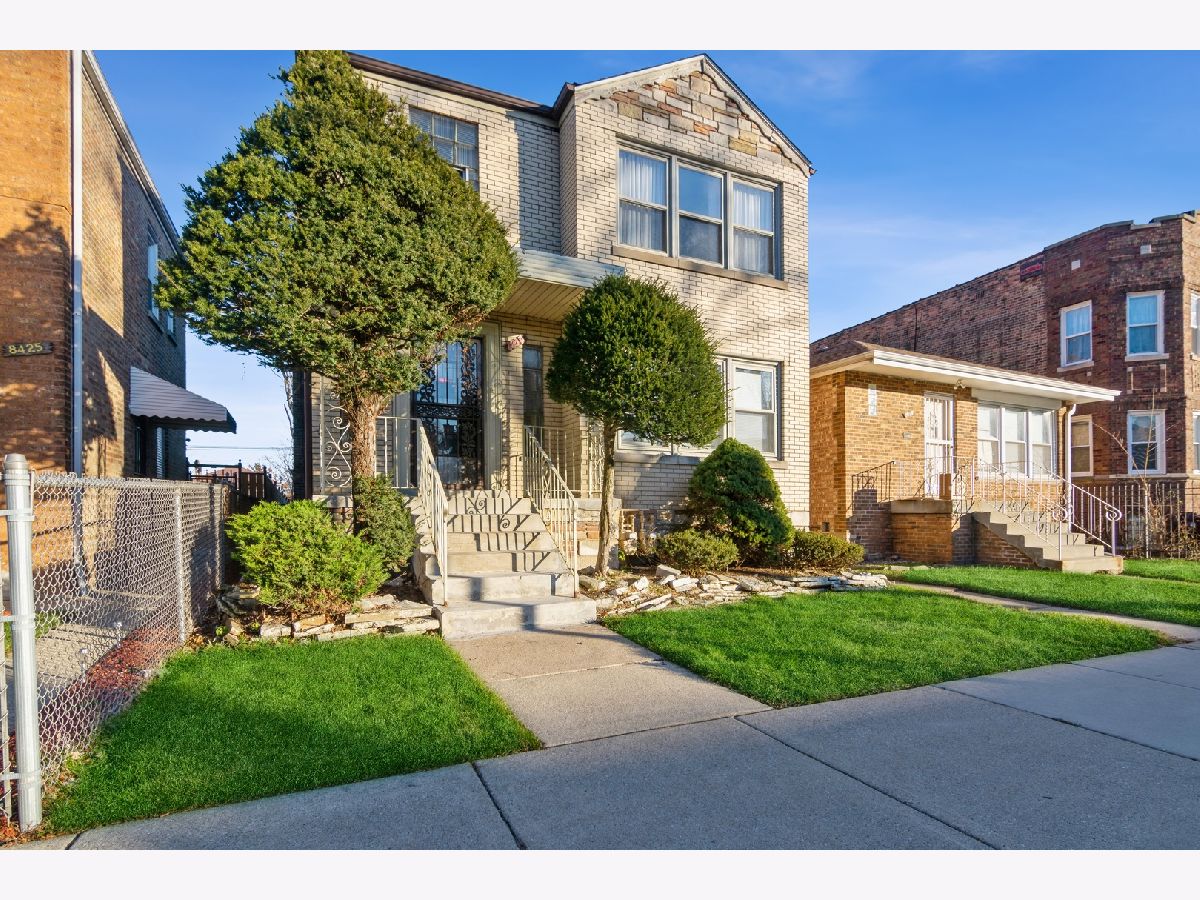 Rented Chicago Illinois, 8429 Bennett