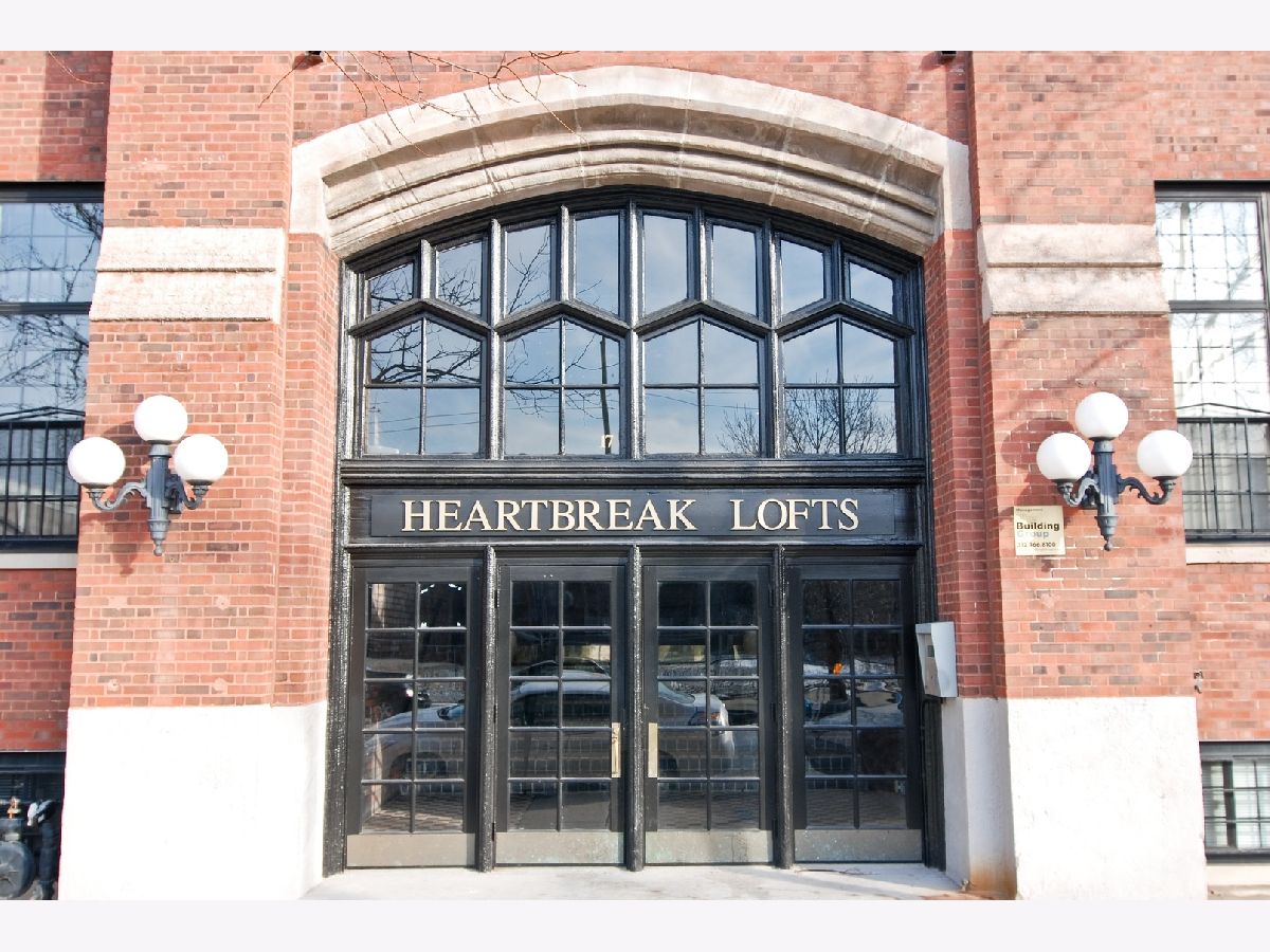Condos & Townhomes Rented Heartbreak Lofts Chicago Illinois, 17 Loomis