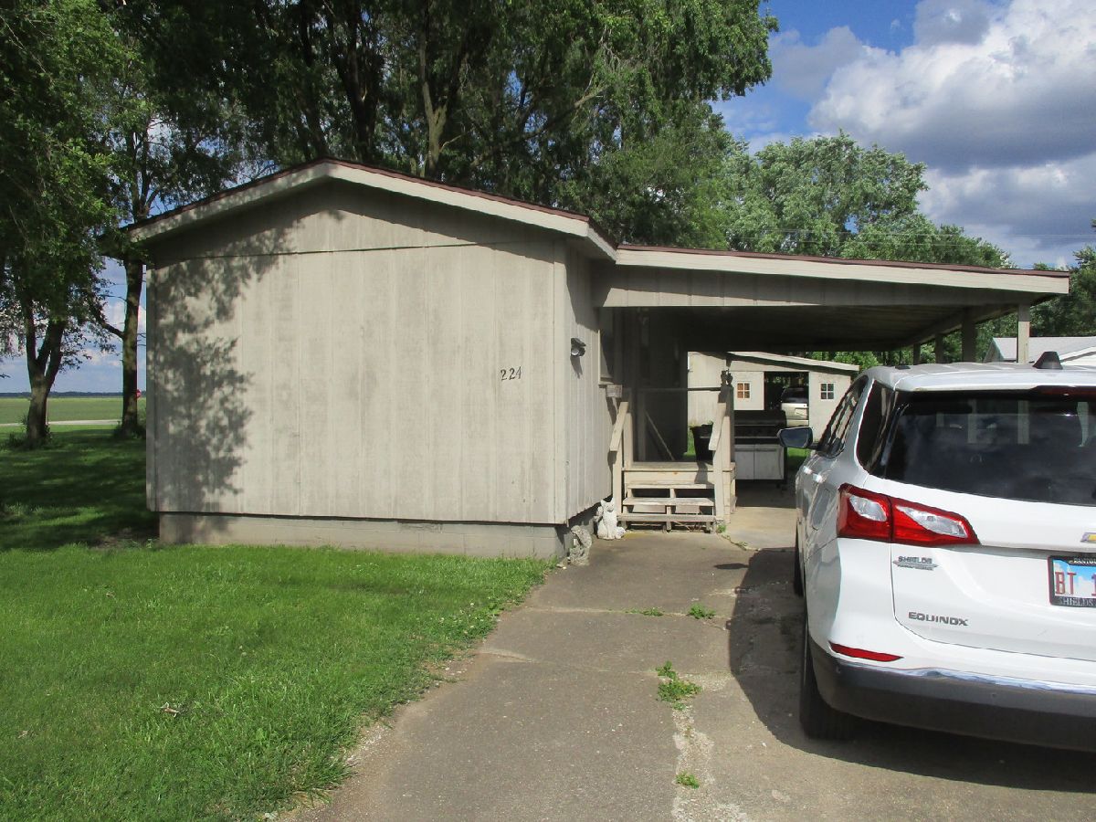  Sold Ludlow Illinois, 224 Oak