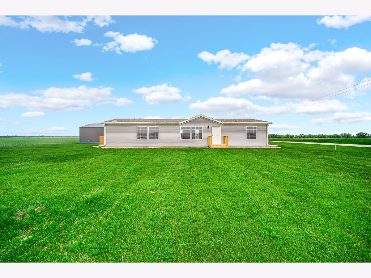  Sold Chebanse Illinois, 9 7500s