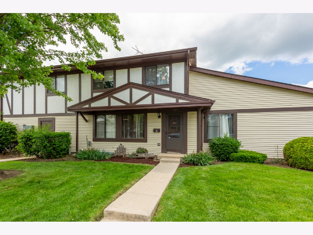 Townhomes & Condos Sold The Glens Hanover Park Illinois, 1365 Sacramento