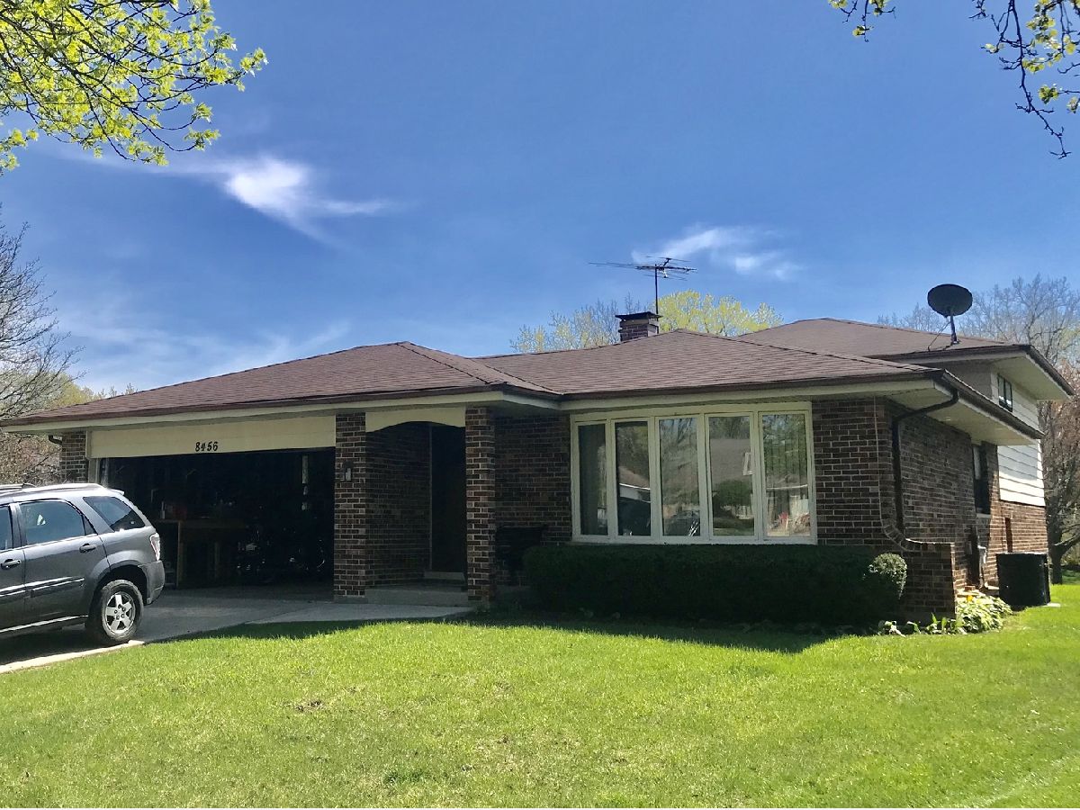 Homes Rented Farmingdale Village Darien Illinois, 8456 Dixon