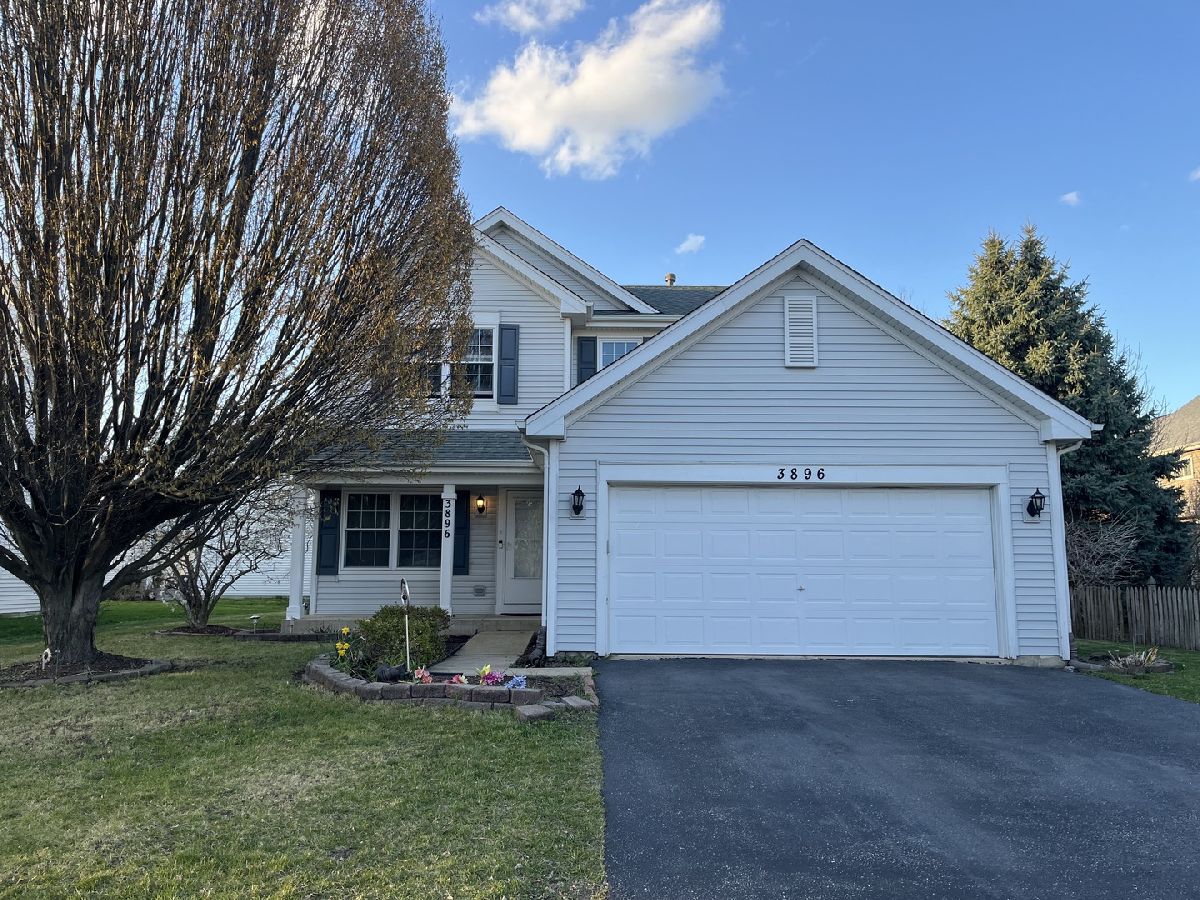 Homes Rented Villages At Meadowlakes Aurora Illinois, 3896 Baybrook