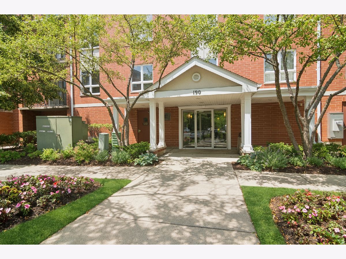 Condominiums Sold One Milwaukee Place Wheeling Illinois, 190 Milwaukee