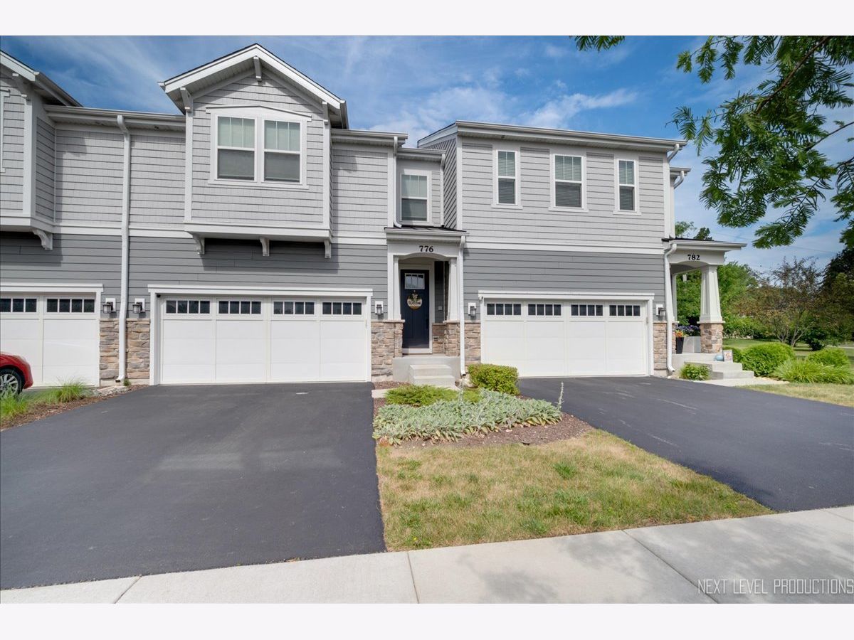 Condos & Townhomes Sold Riverbank Crossing Geneva Illinois, 776 Riverbank