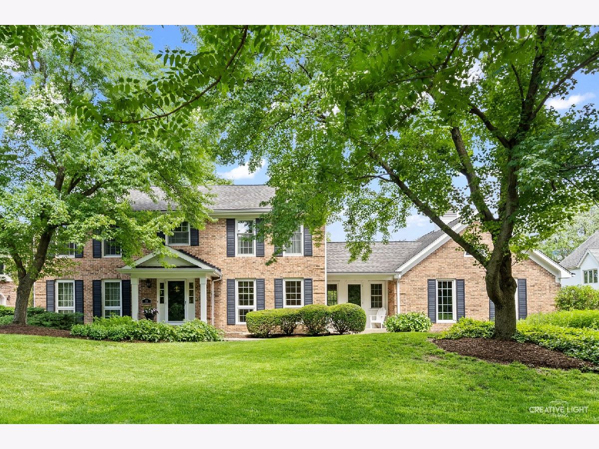 Homes & Condos & Townhomes Sold Aintree St Charles Illinois, 10 Aintree