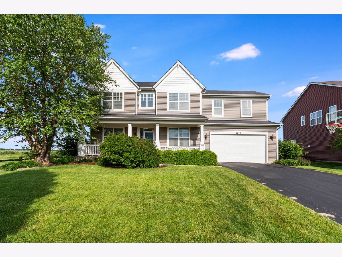 Homes Sold Hunt Club Oswego Illinois, 4840 Weaver