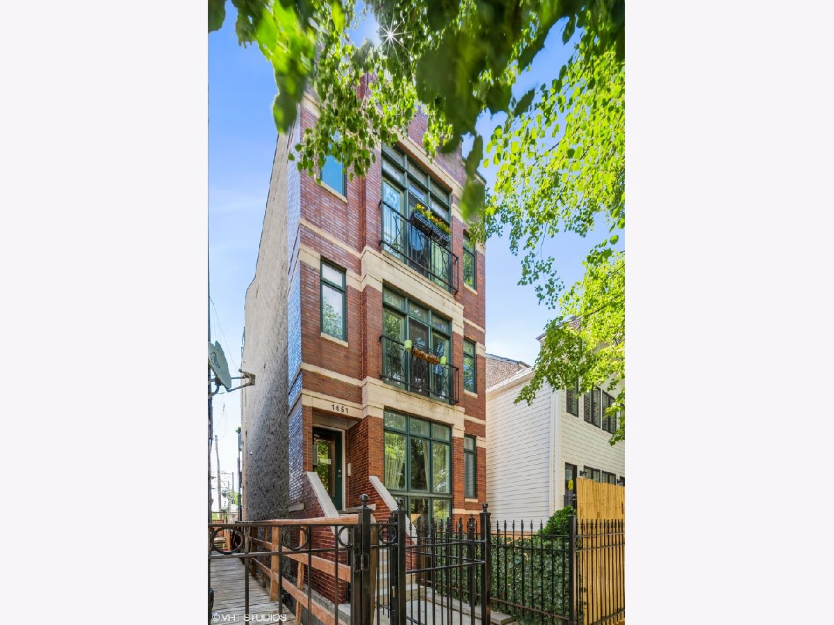 Condominiums & Homes Sold East Pilsen Chicago Illinois