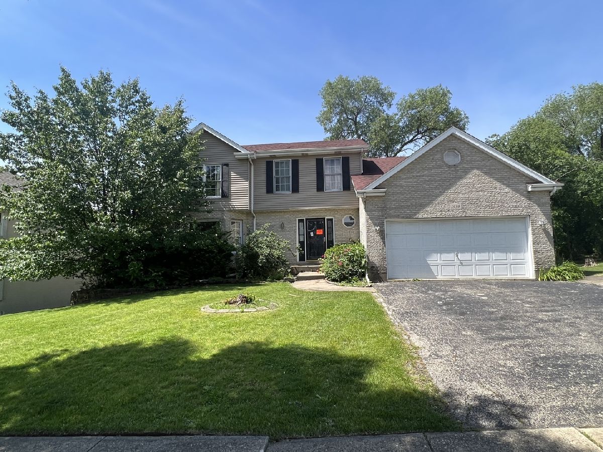 Homes & Condos & Townhomes Sold Whispering Meadows Crest Hill Illinois