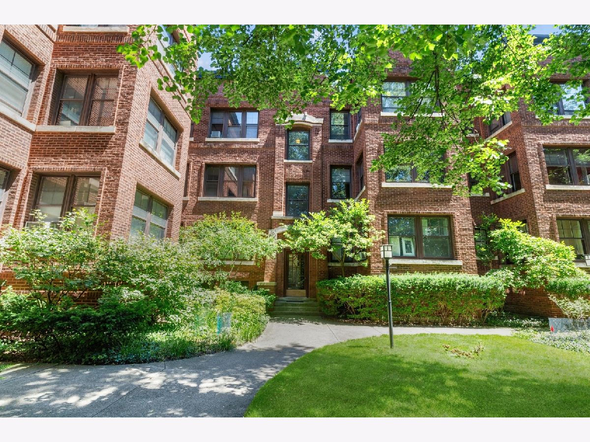 Condominiums Rented Maple Court Evanston Illinois, 1125 Maple