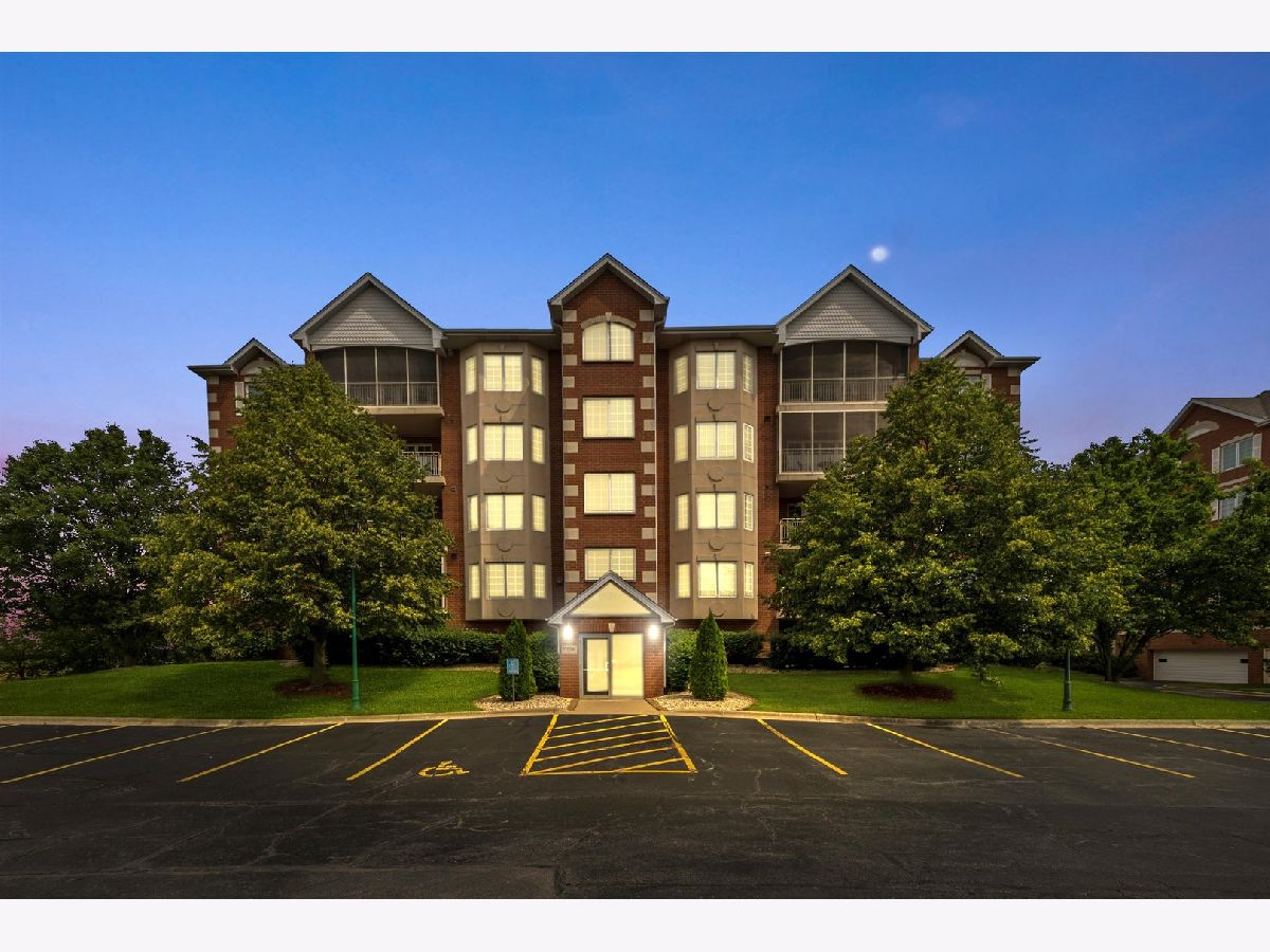 Condominiums & Homes Sold Brookside East Tinley Park Illinois, 7728 Greenway