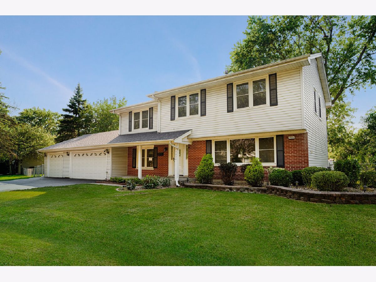 Homes Sold Merrion Country Club Hills Illinois, 17820 Cedar