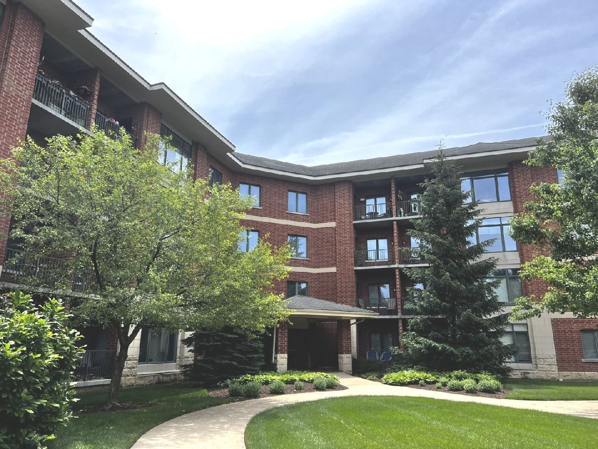 Condominiums Sold Fountain Square Lombard Illinois, 855 22nd