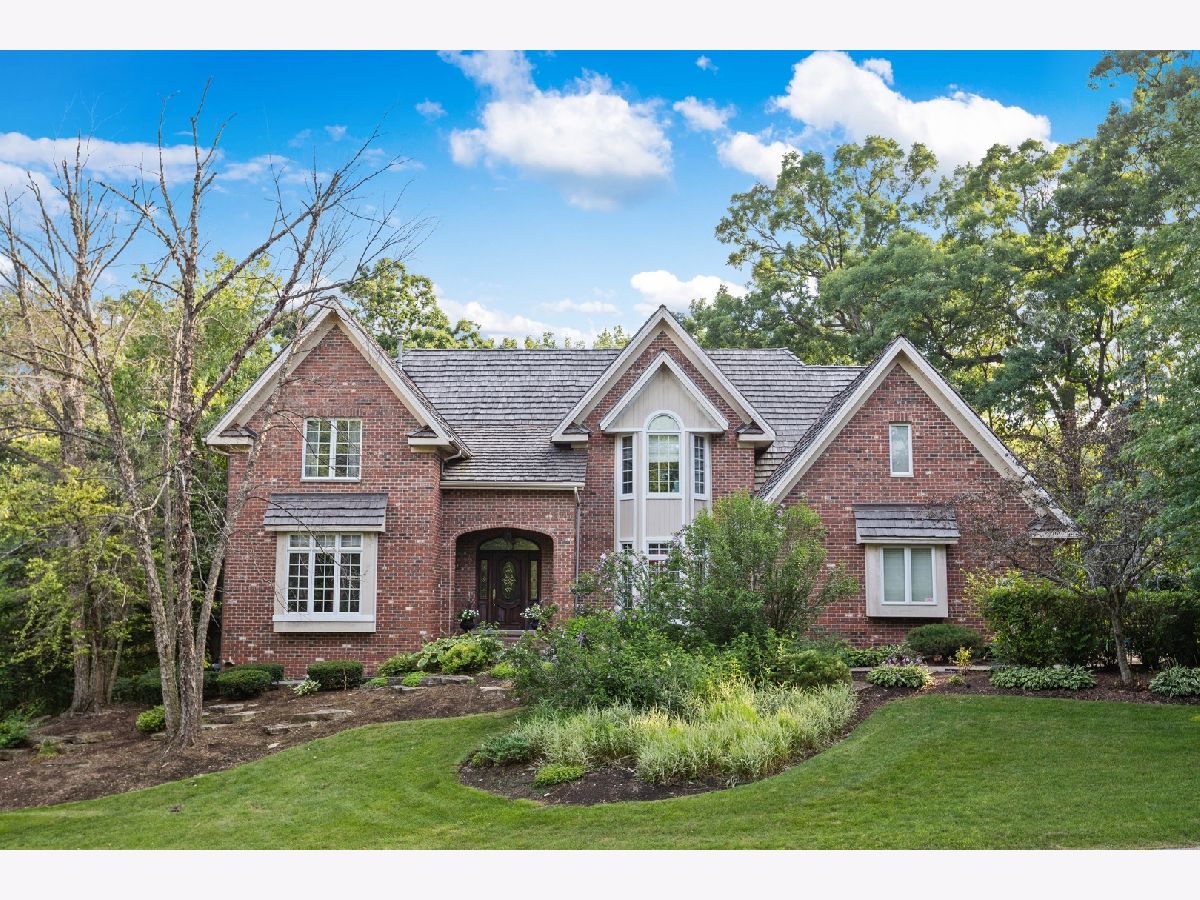 Homes Rented Falling Water Burr Ridge Illinois, 9336 Falling Waters