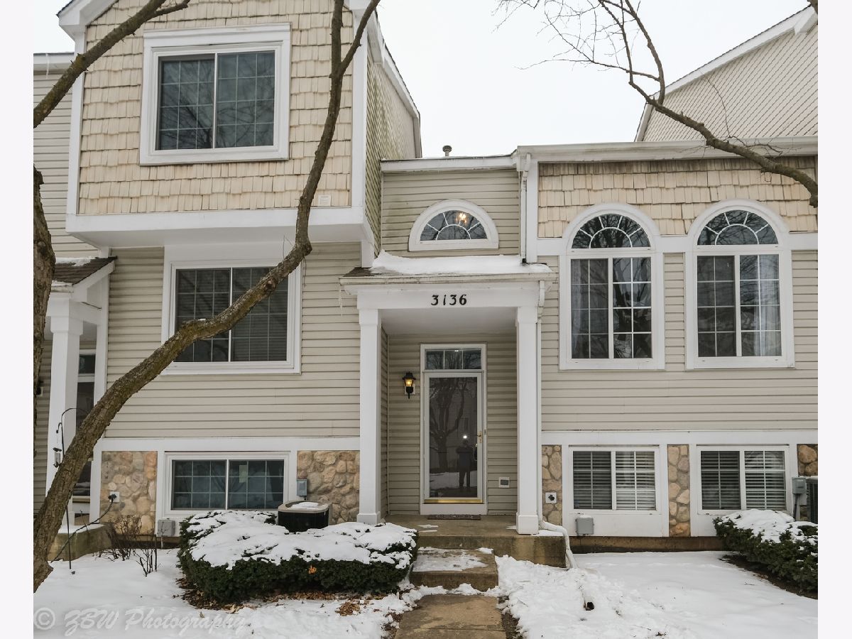 Townhomes Rented Coves Of Harbor Springs Aurora Illinois, 3136 Cambria