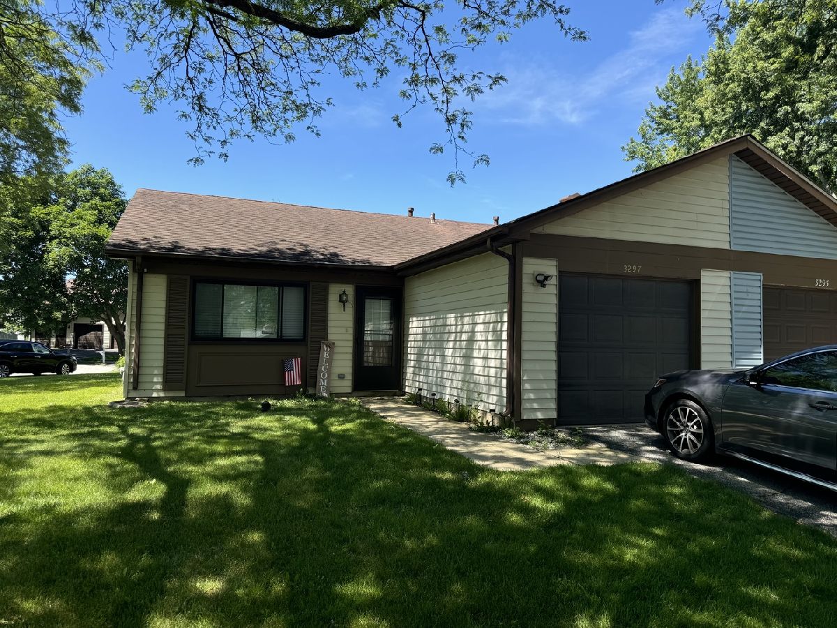 Homes & Townhomes Rented Georgetown Aurora Illinois, 3297 Fox Hill