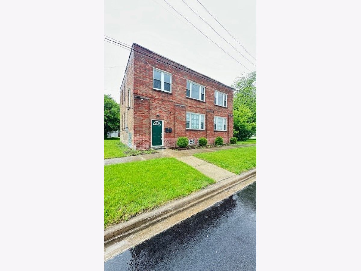  Rented Posen Illinois, 14713 Blaine