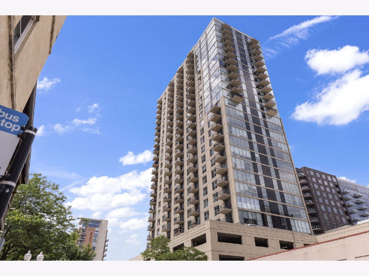 Condominiums Sold Lasalle Private Residences Chicago Illinois, 1212 La Salle