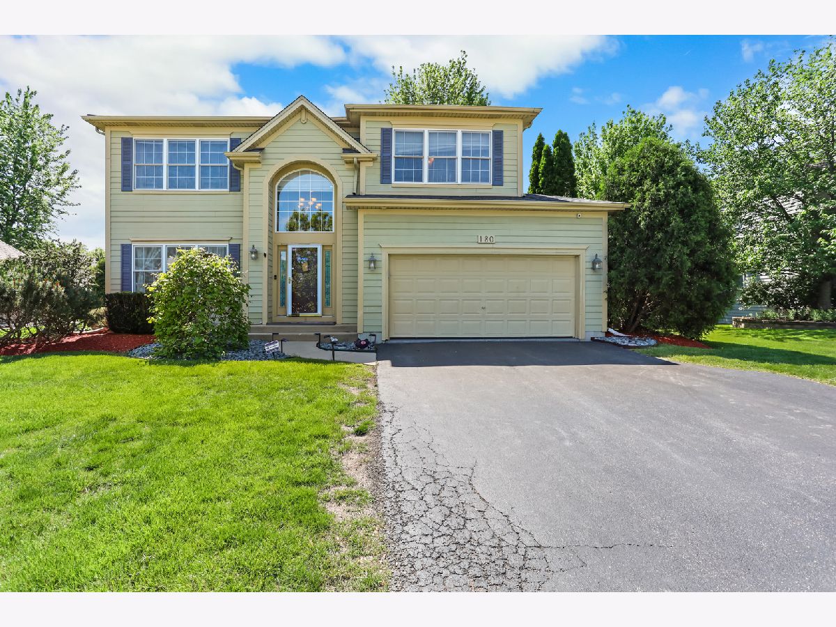 Homes & Townhomes & Condos Sold Orchard Valley Aurora Illinois, 180 Canterbury