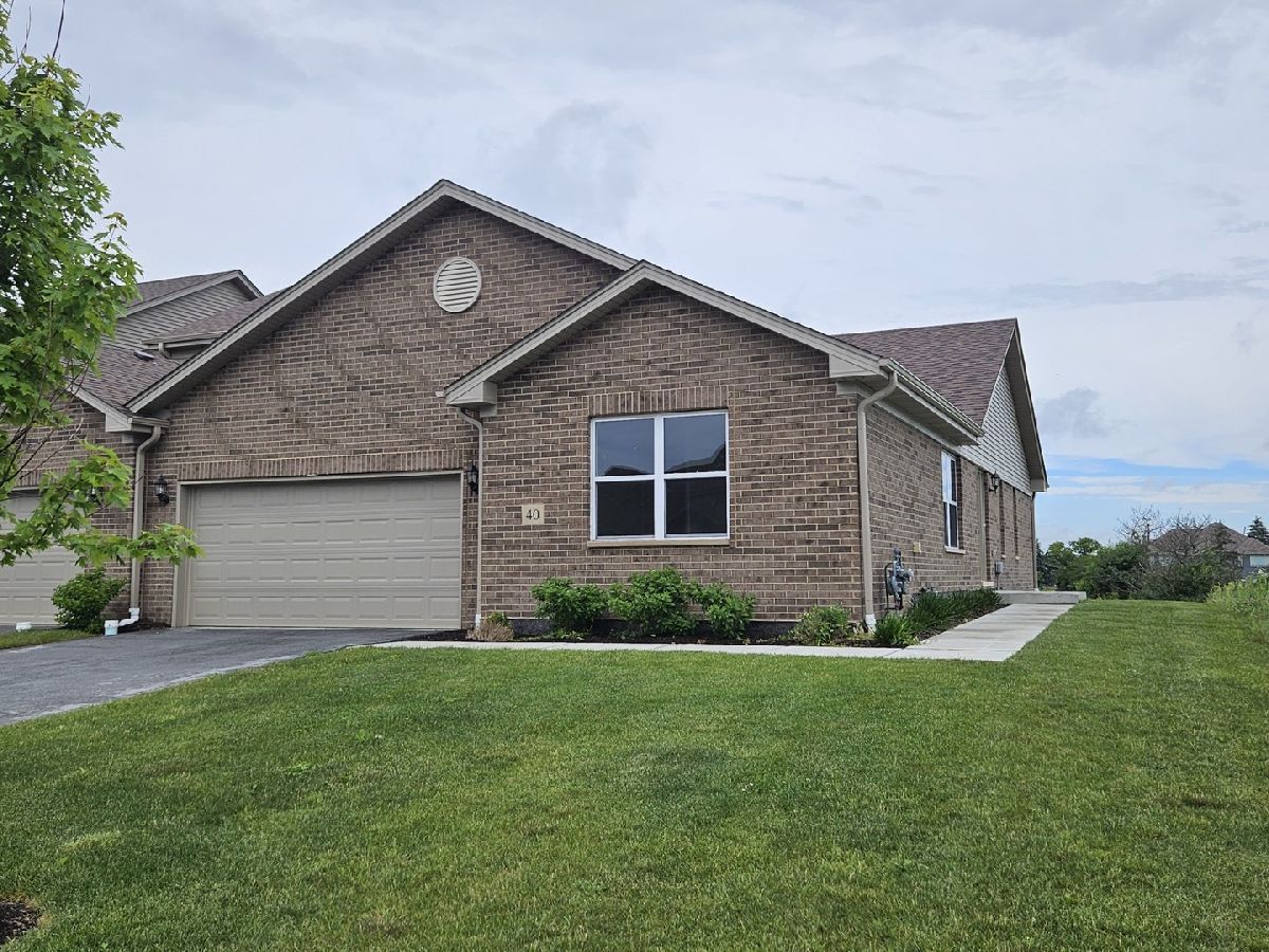 Townhomes & Homes Rented Odyssey Country Club Tinley Park Illinois, 40 Olympus