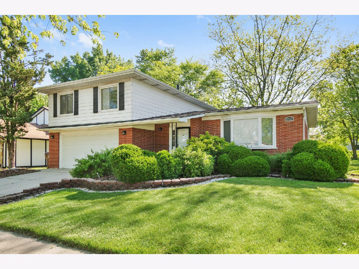  Rented Richton Park Illinois, 22547 Mission