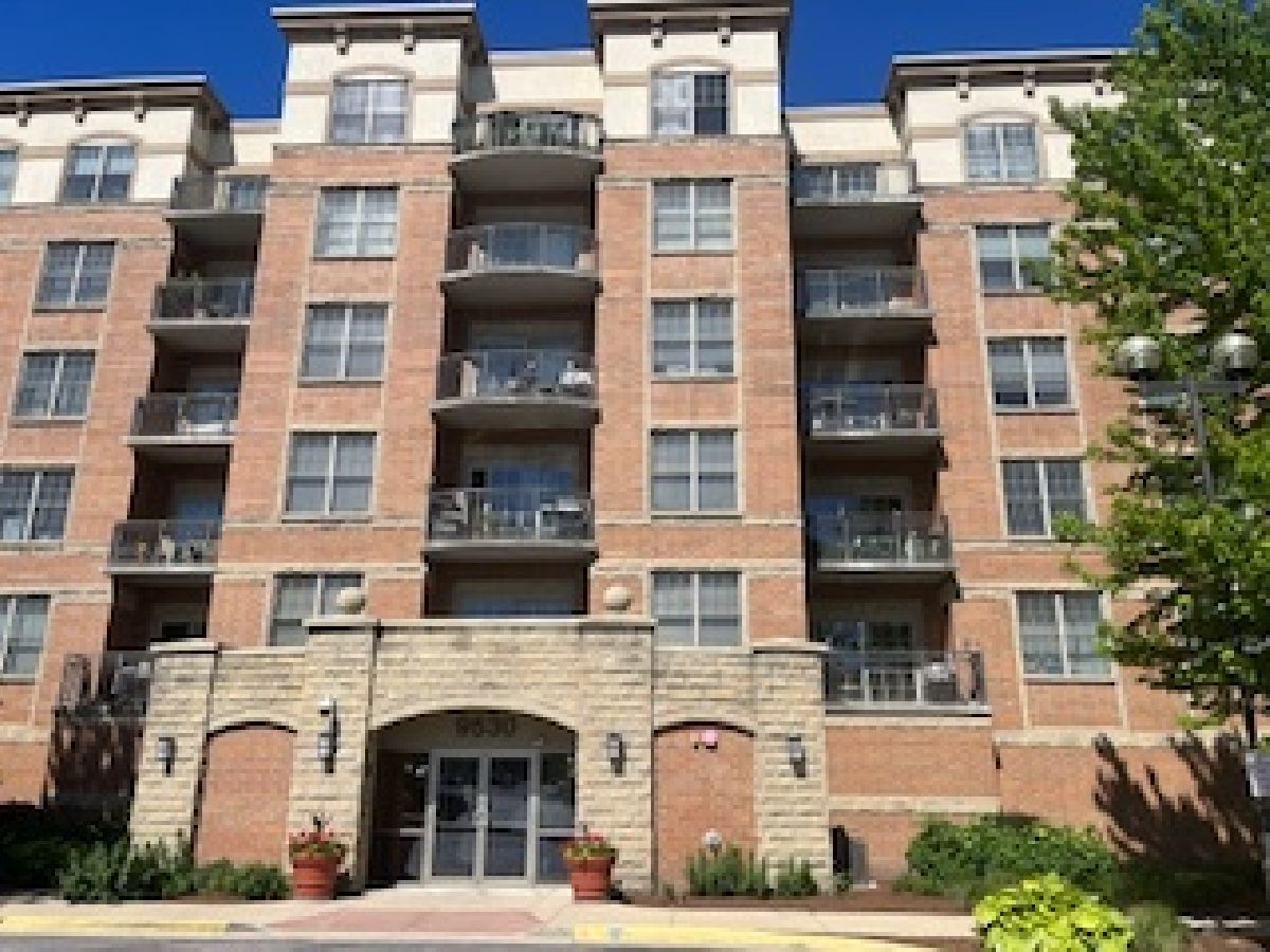 Condominiums Sold Prairie Town Center Oak Lawn Illinois, 9530 Cook