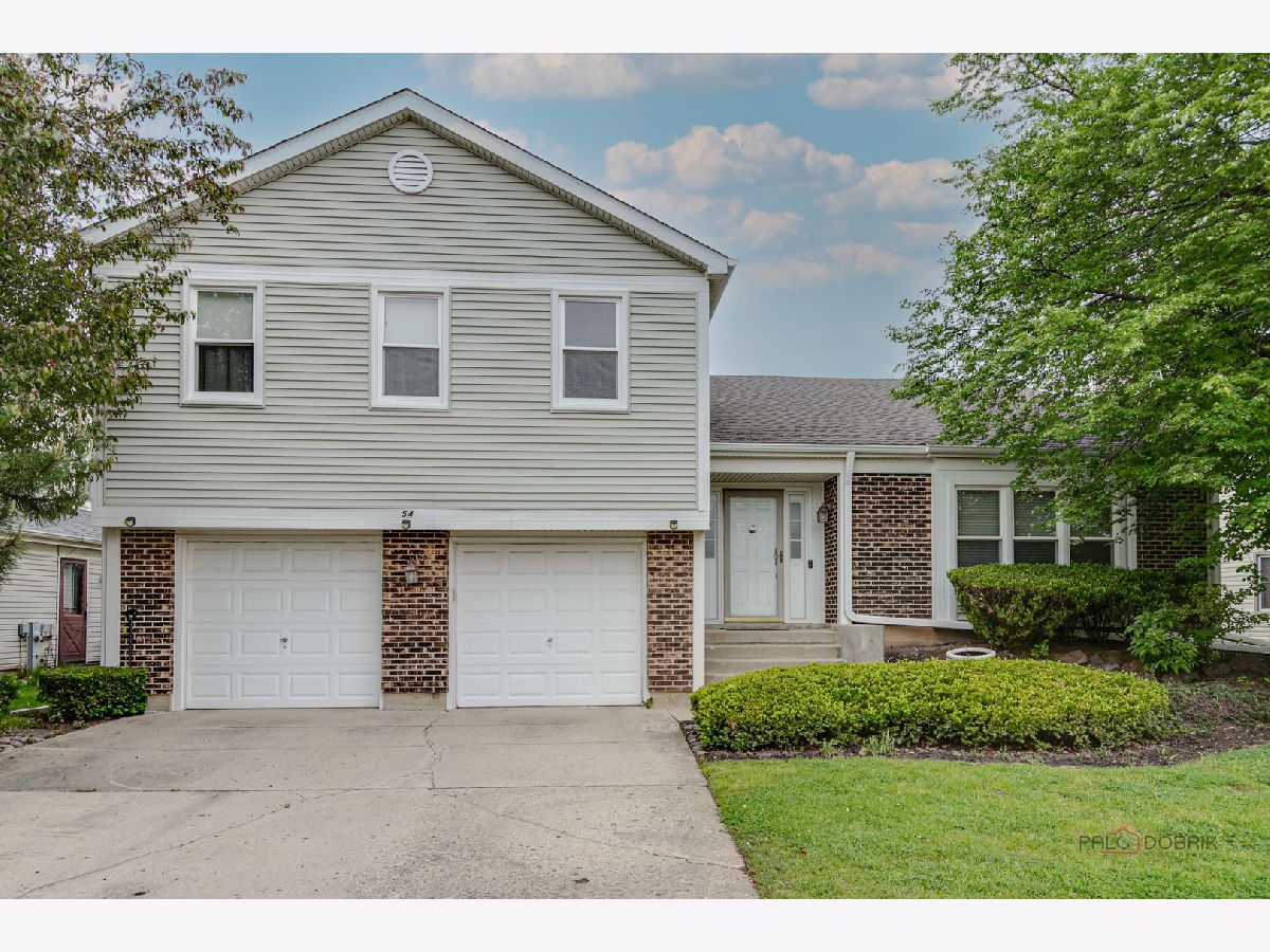 Homes Sold Highland Grove Buffalo Grove Illinois, 54 Fox Hill