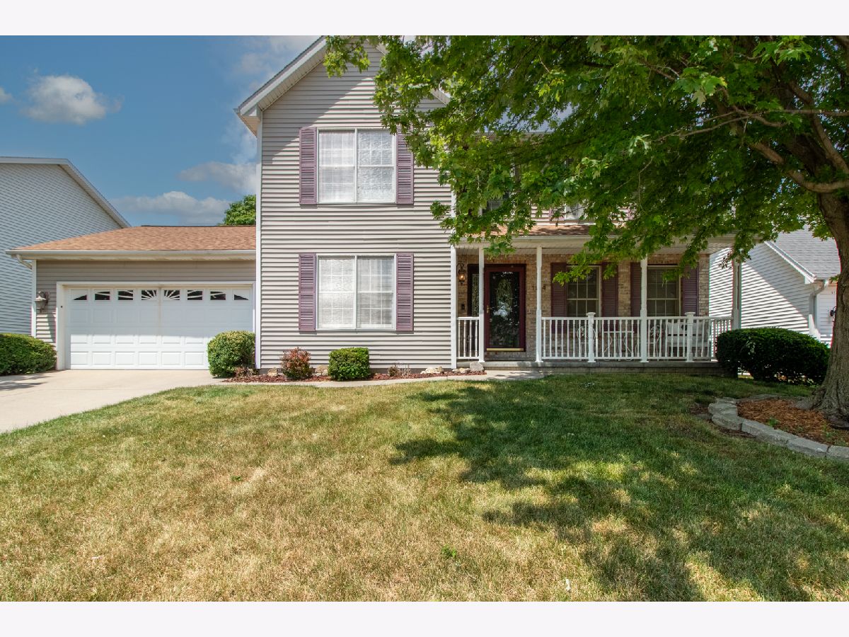 Homes Sold Pinehurst Normal Illinois, 1104 Kings Mill